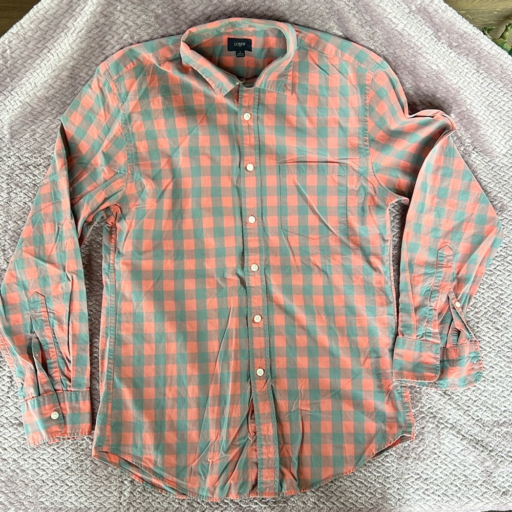 J Crew men’s button down. Coral/gray